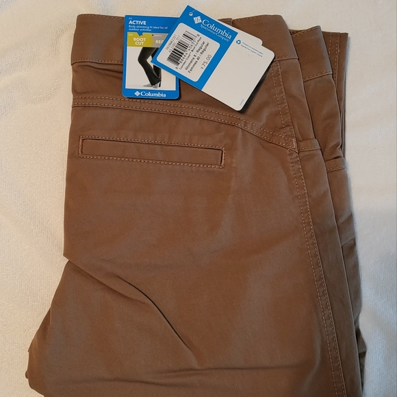 NWT Columbia Women's Camden Crew Boot Cut Hiking Pants size 8 - Picture 1 of 7